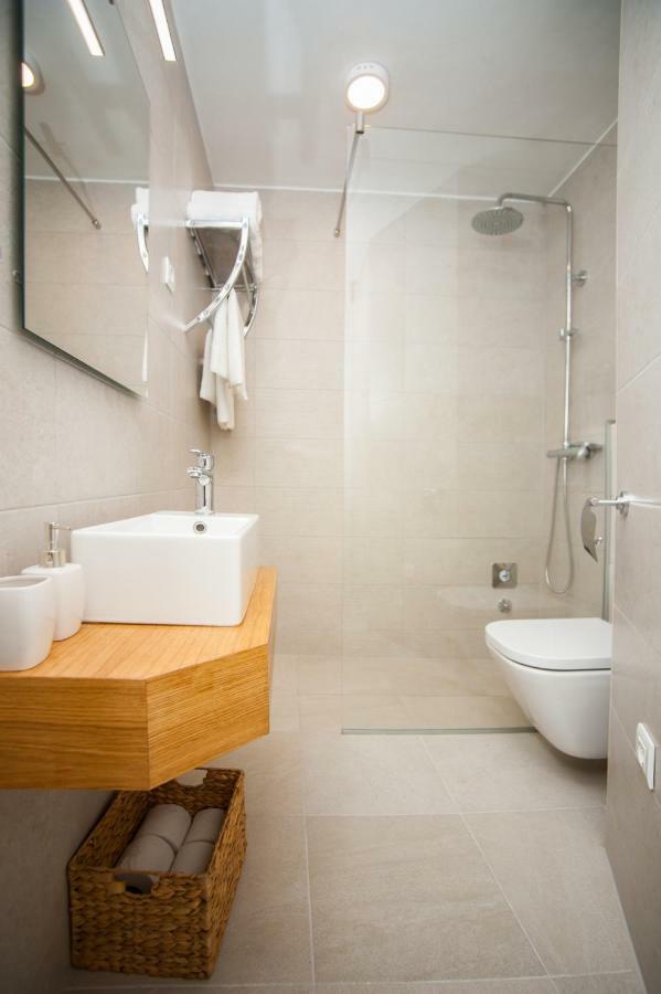 Apartments Hugo Сплит Экстерьер фото