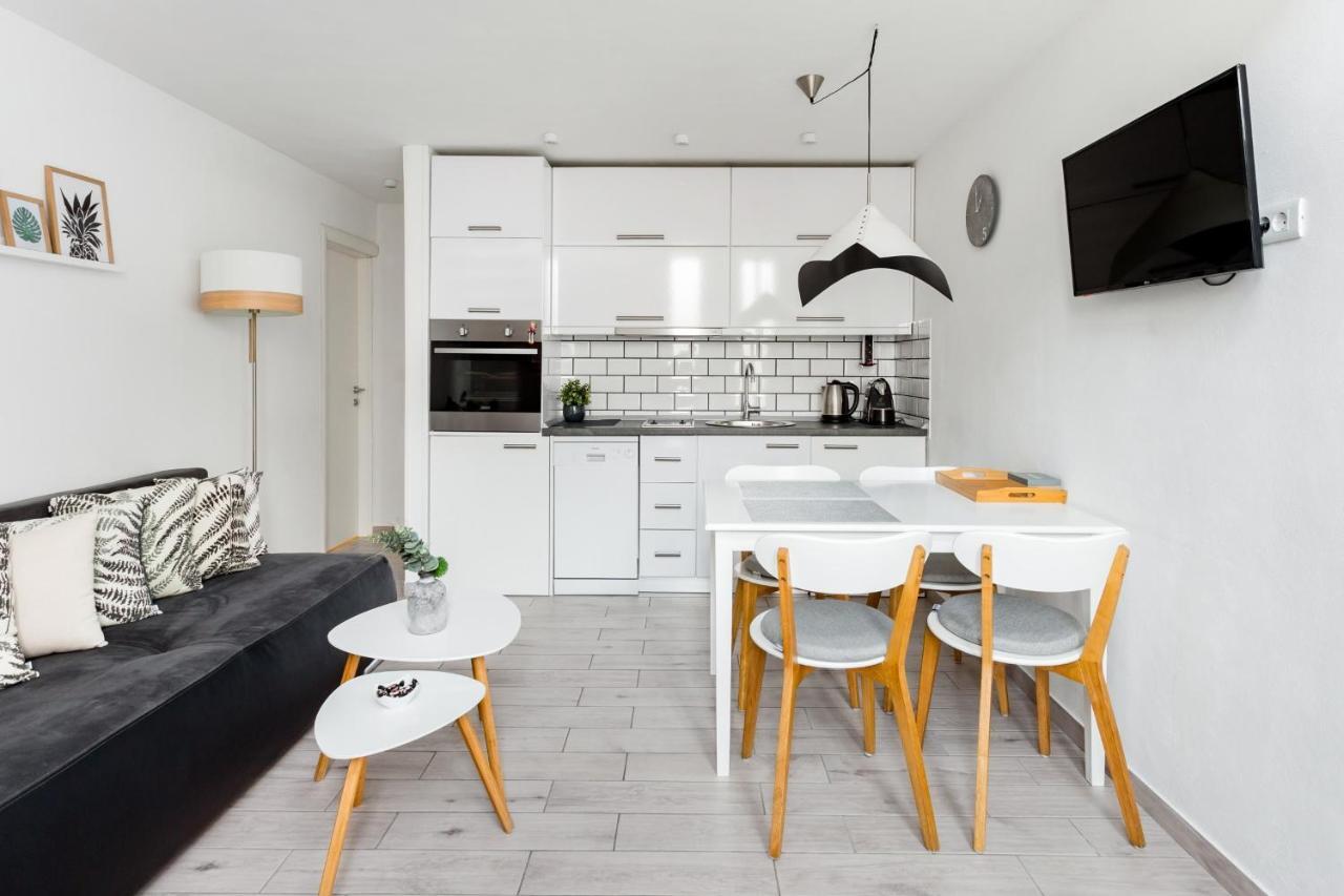 Apartments Hugo Сплит Экстерьер фото